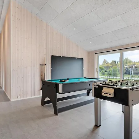 Holiday home Stunning In With 3 Bedrooms And Internet