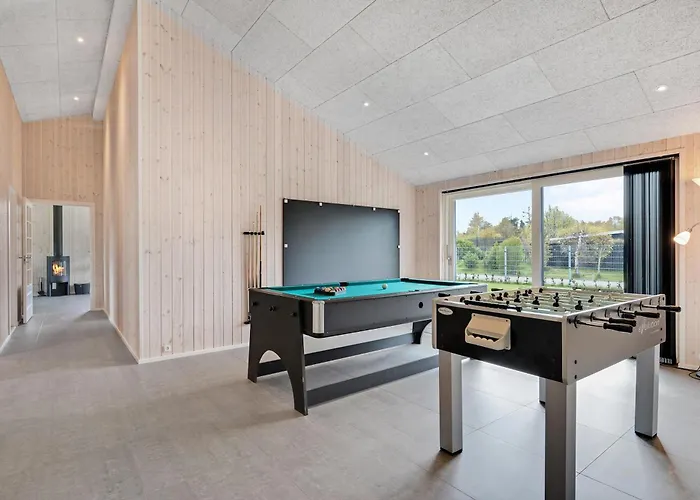 別荘 Stunning In With 3 Bedrooms And Internet